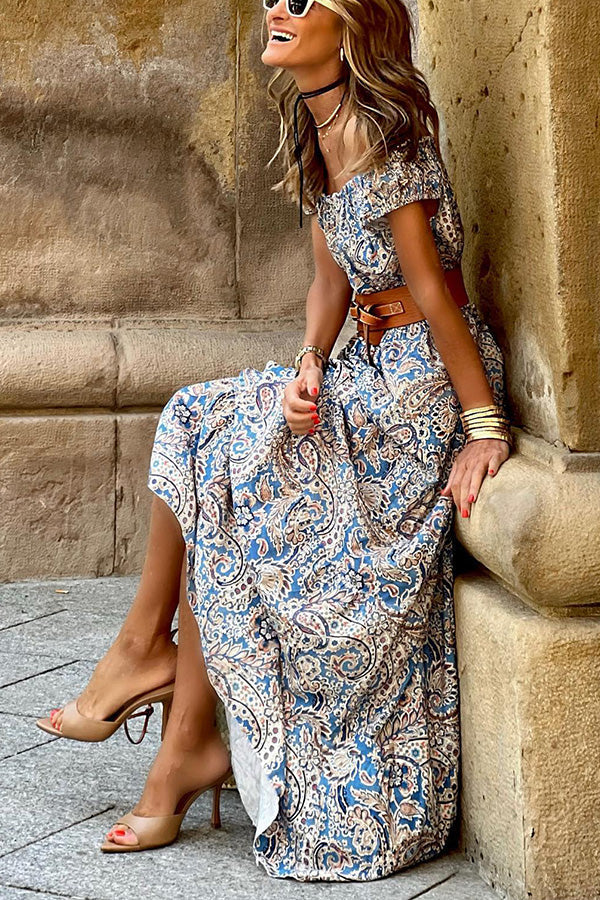 Flor · Vestido sin hombros con cinturón fino – Silvia Morel