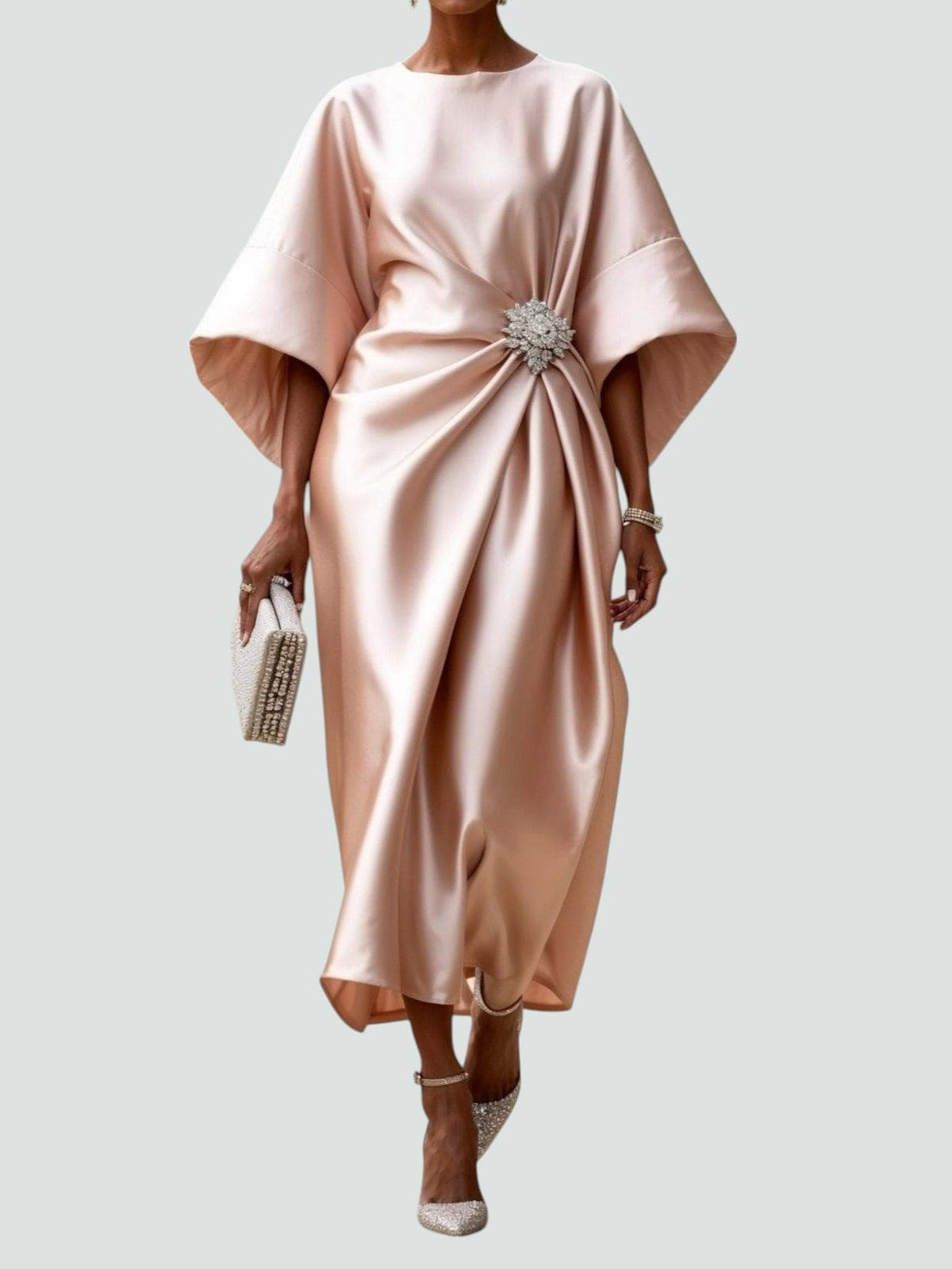 Sara · Vestido largo satinado drapeado – Silvia Morel