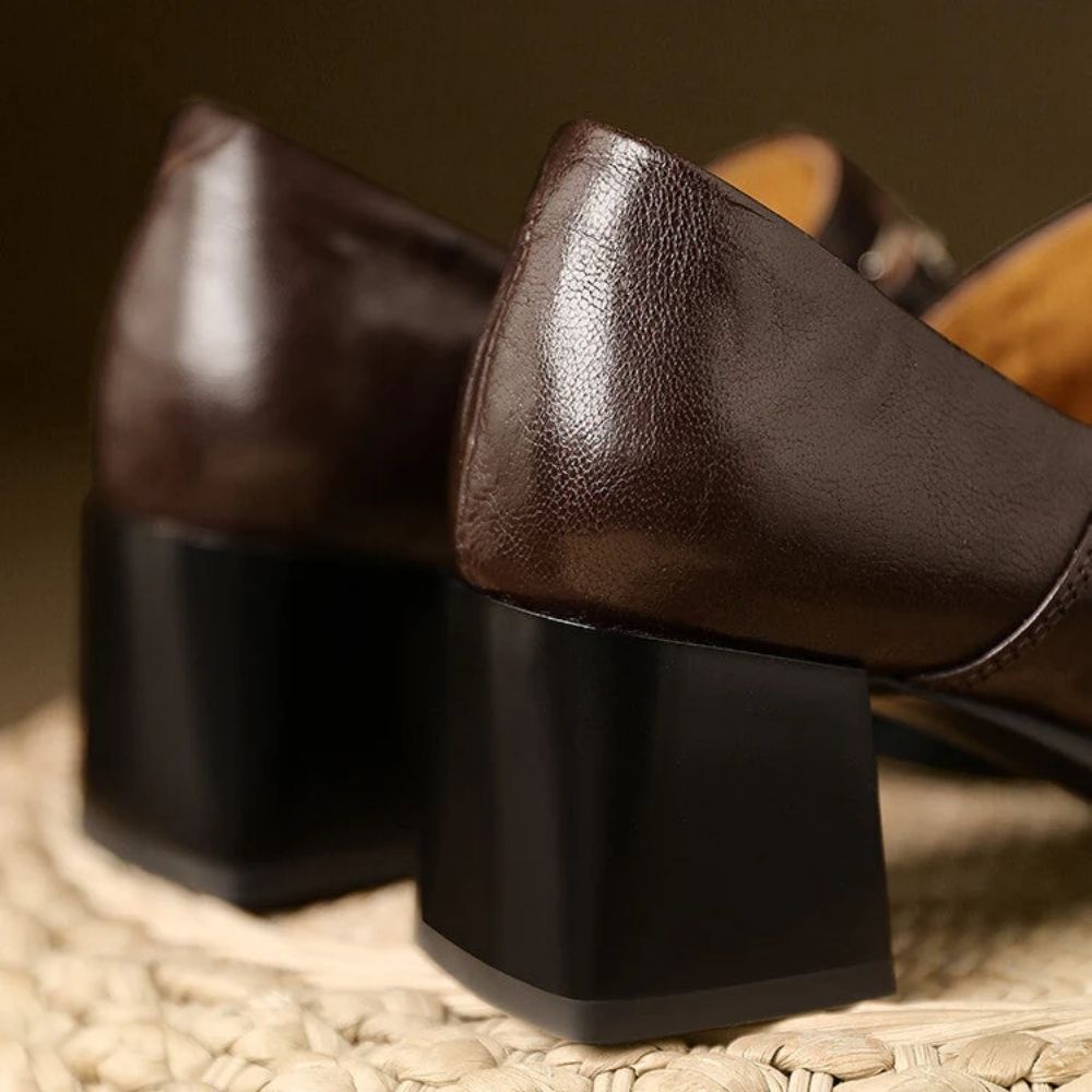 Leonor · Zapatos de salón con hebilla – Silvia Morel