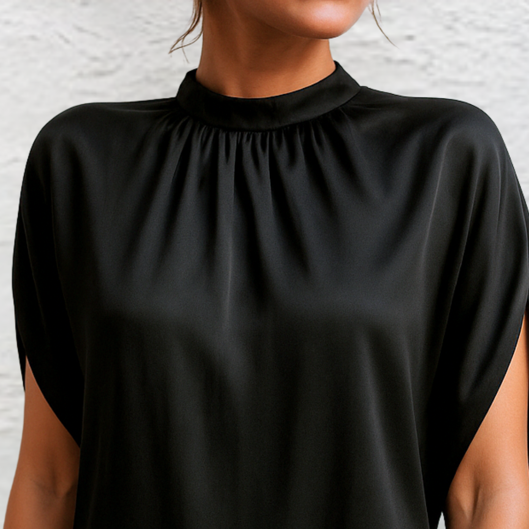 Petra · Vestido negro con escote en V – Silvia Morel
