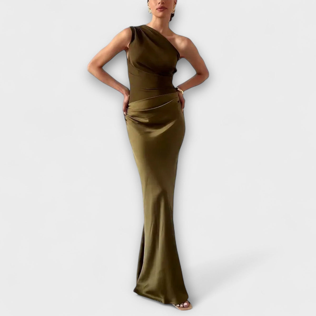 Marina · Vestido largo de un hombro plisado – Silvia Morel