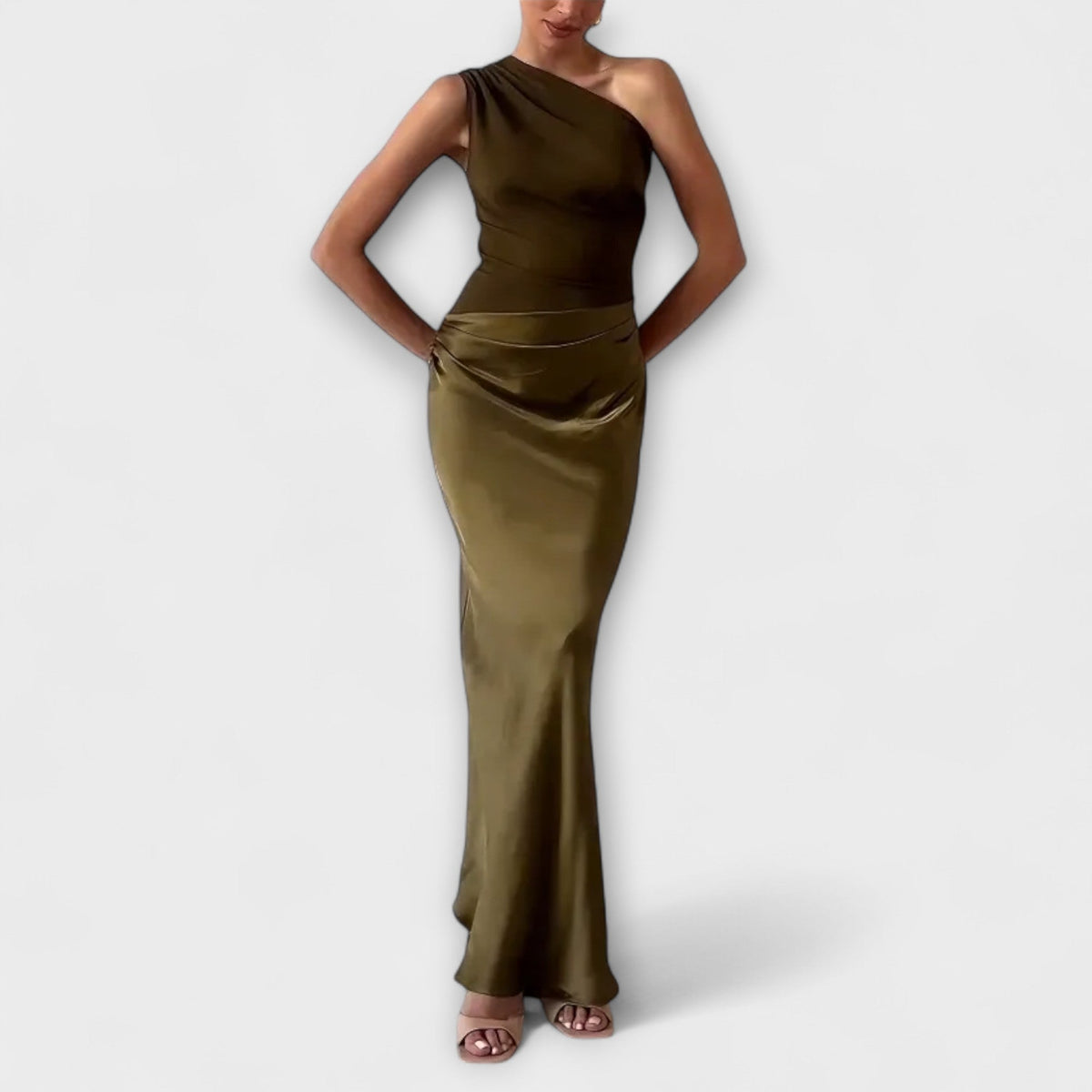 Marina · Vestido largo de un hombro plisado – Silvia Morel