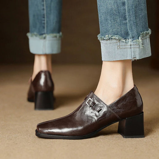 Leonor · Zapatos de salón con hebilla – Silvia Morel