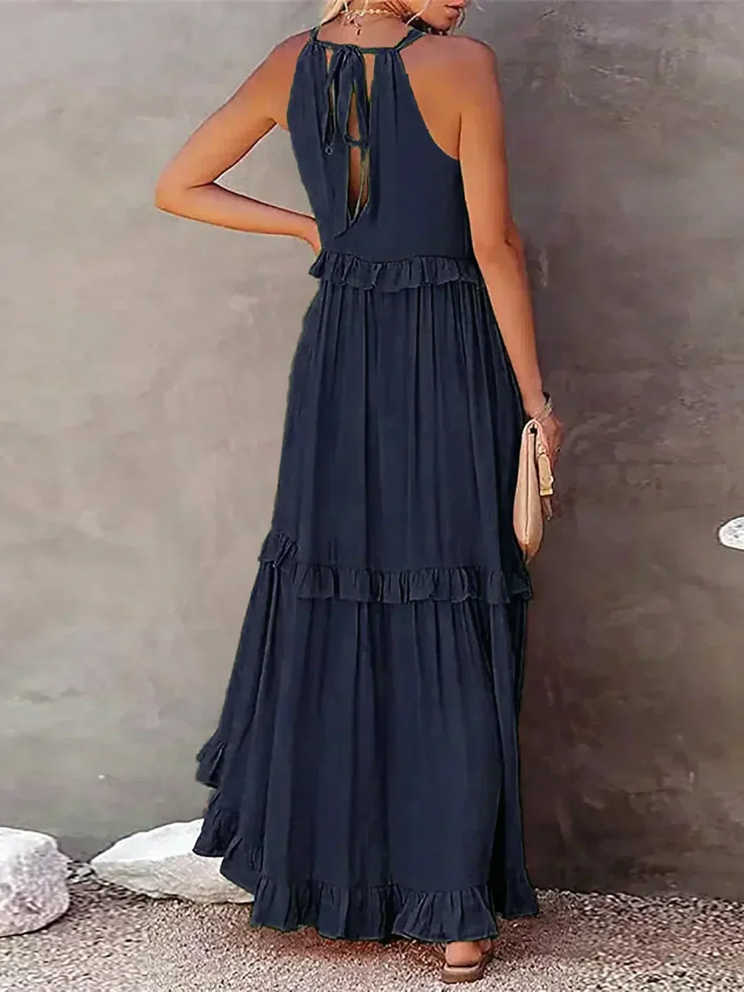 Jardín · Vestido largo halter con volantes – Silvia Morel