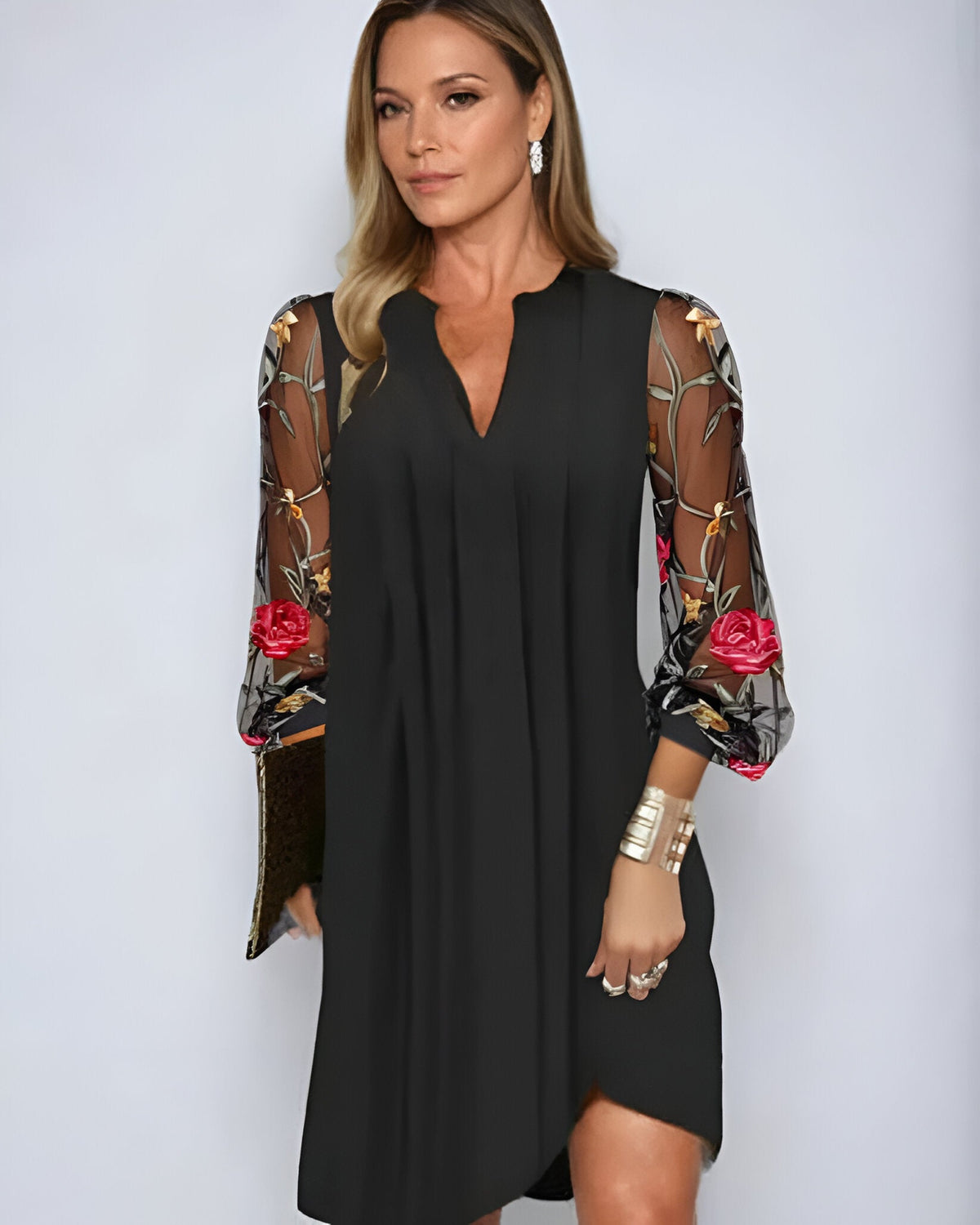 Valle · Vestido negro con mangas de tul bordado – Silvia Morel