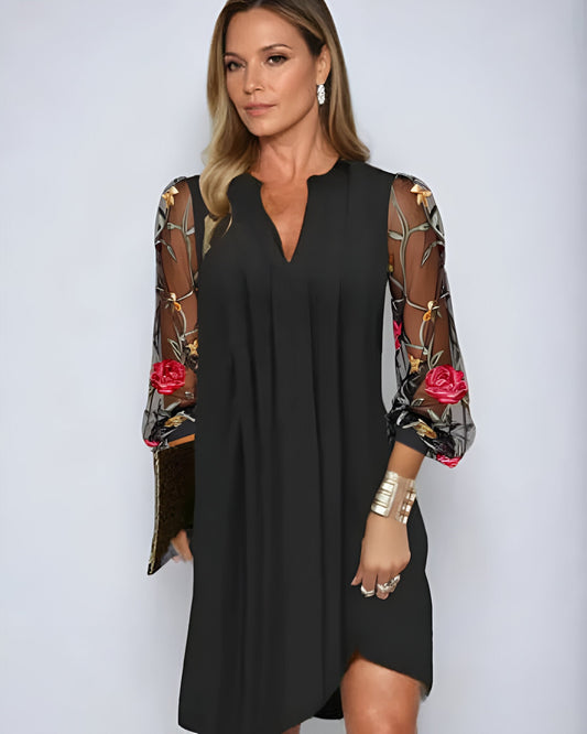 Valle · Vestido negro con mangas de tul bordado – Silvia Morel