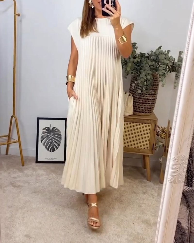 Ximena Plisada · Vestido plisado que estiliza – Silvia Morel