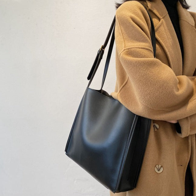 Montjuïc · Bolso de mano elegante – Silvia Morel