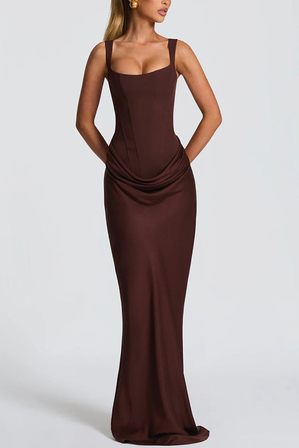 Ivana · Vestido largo satinado de escote cuadrado – Silvia Morel