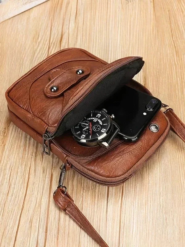 Laietana · Bolso bandolera vintage con tachuelas – Silvia Morel