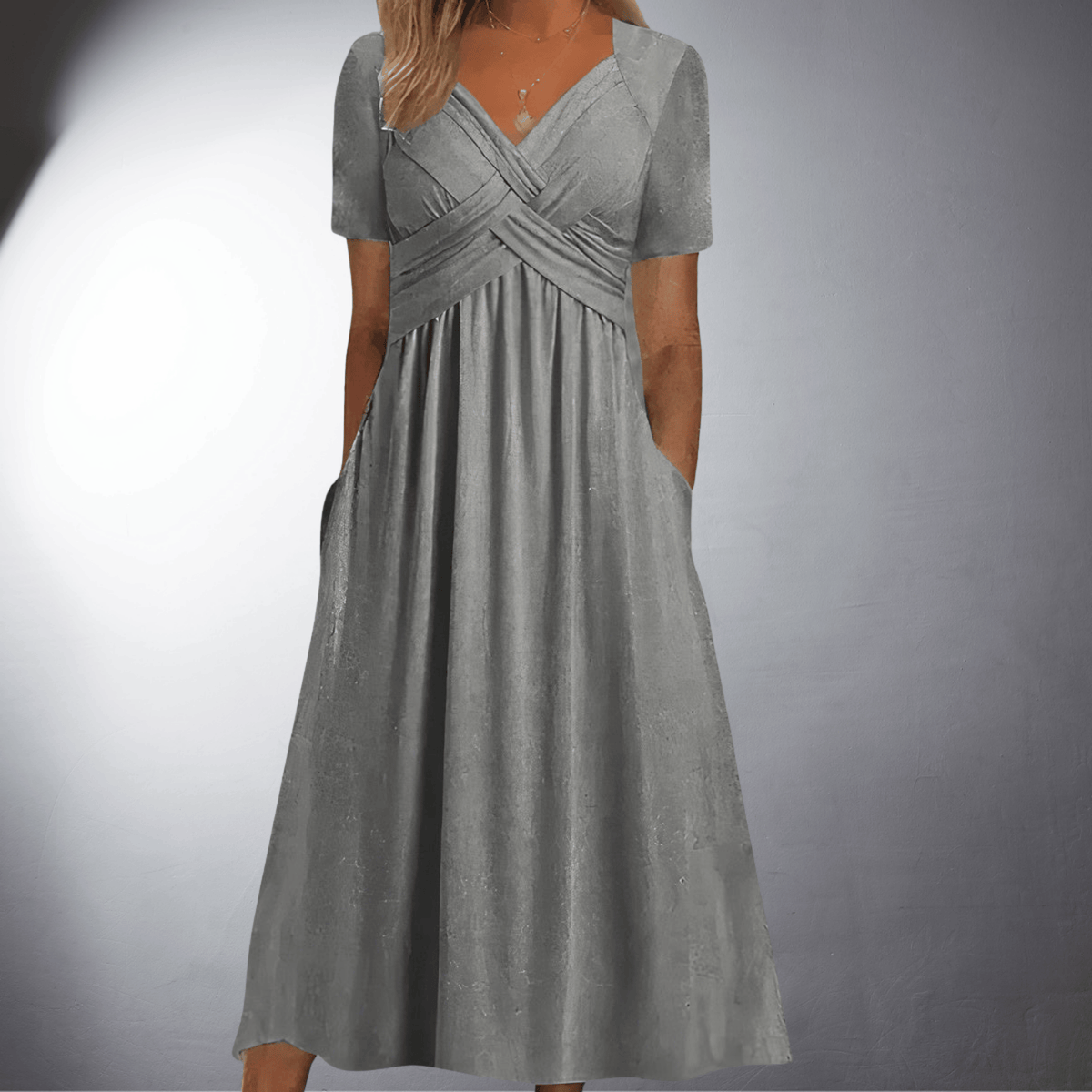 Marisa · Vestido midi con escote en V – Silvia Morel