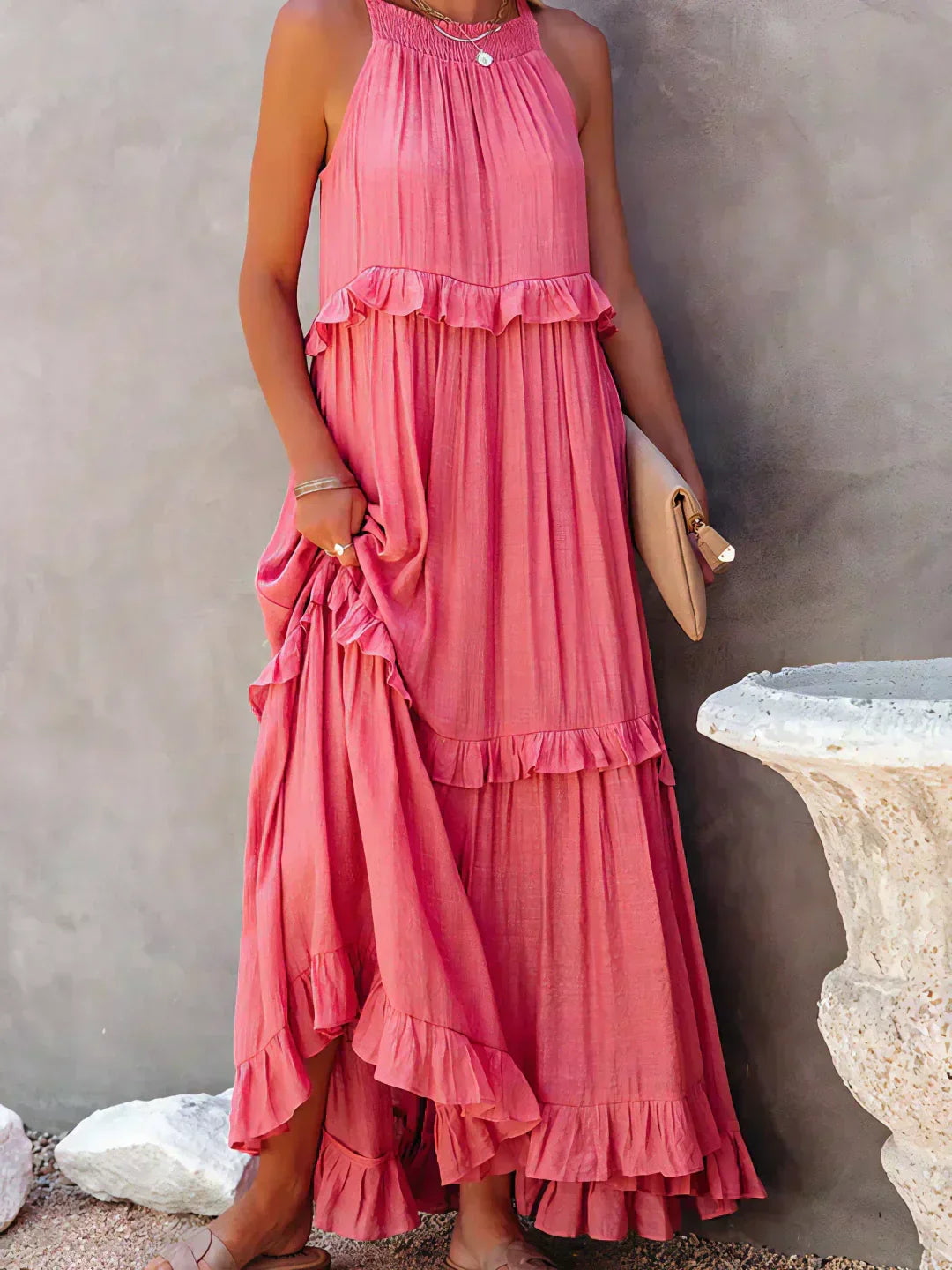 Jardín · Vestido largo halter con volantes – Silvia Morel