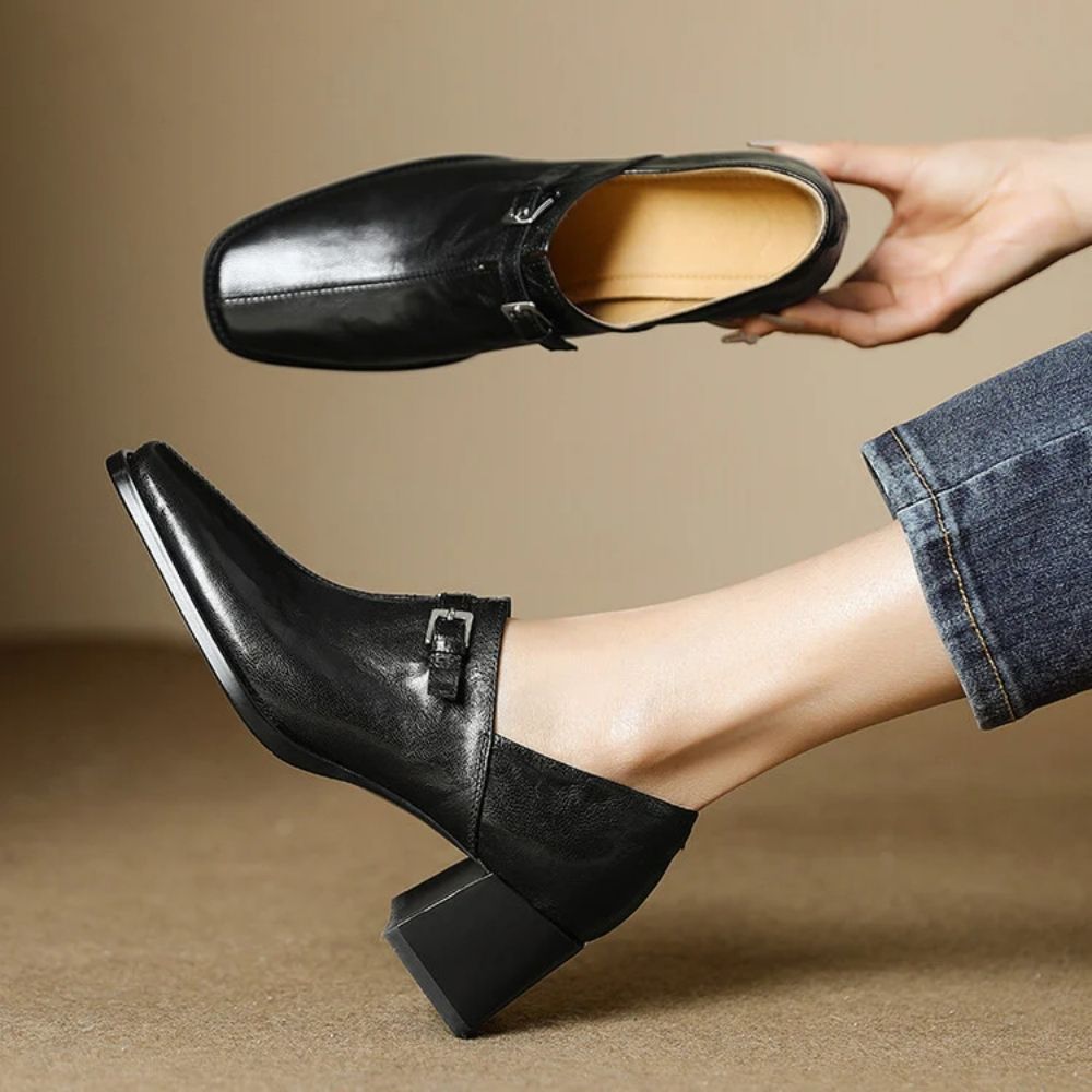 Leonor · Zapatos de salón con hebilla – Silvia Morel