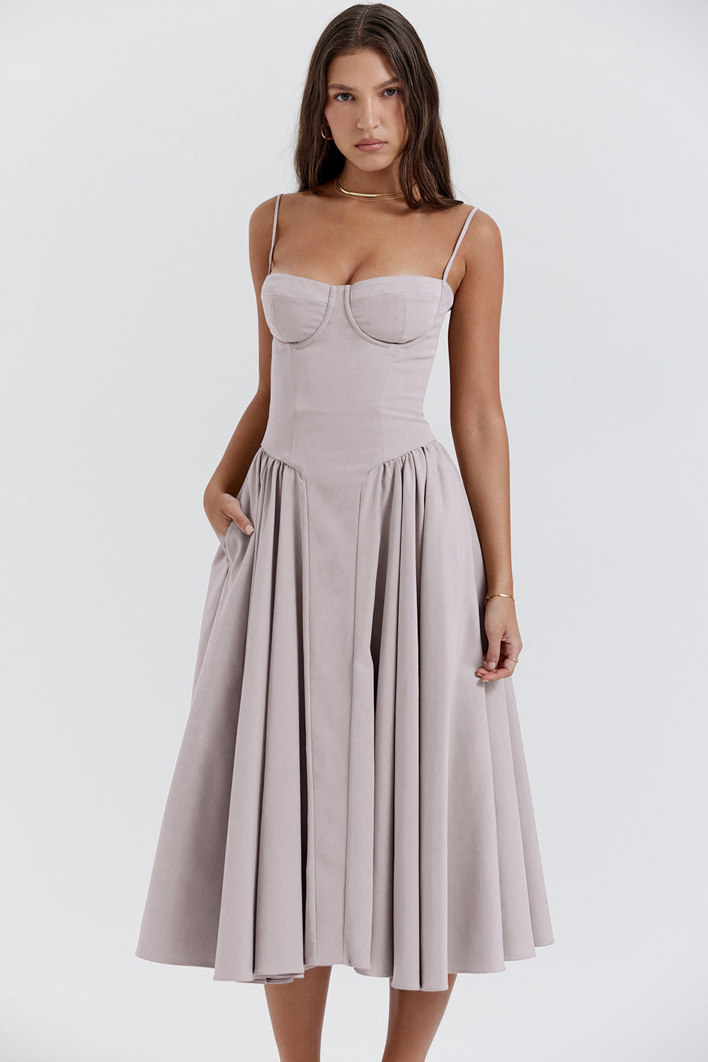 Emilia · Vestido midi retro de tirantes – Silvia Morel