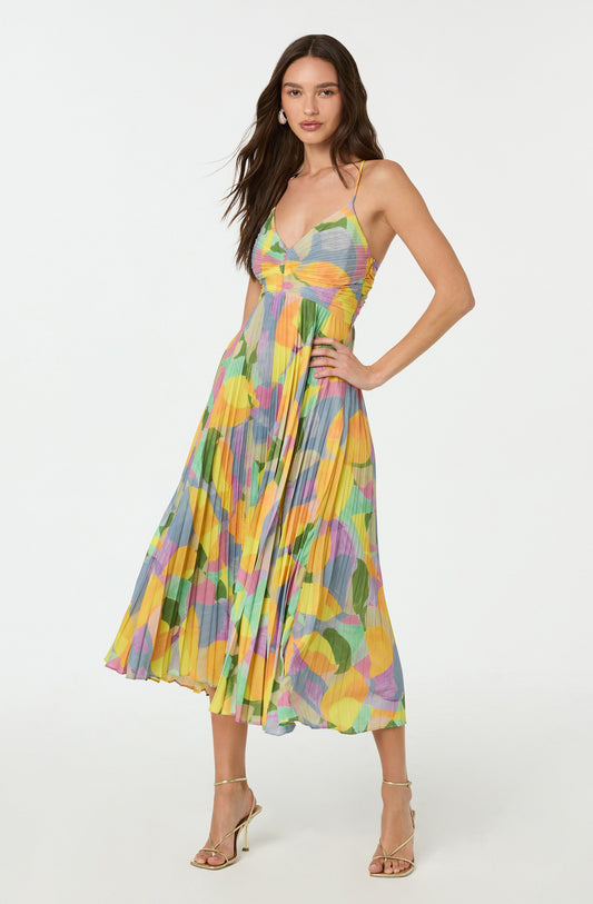 Estrella · Vestido largo plisado floral con espalda abierta – Silvia Morel