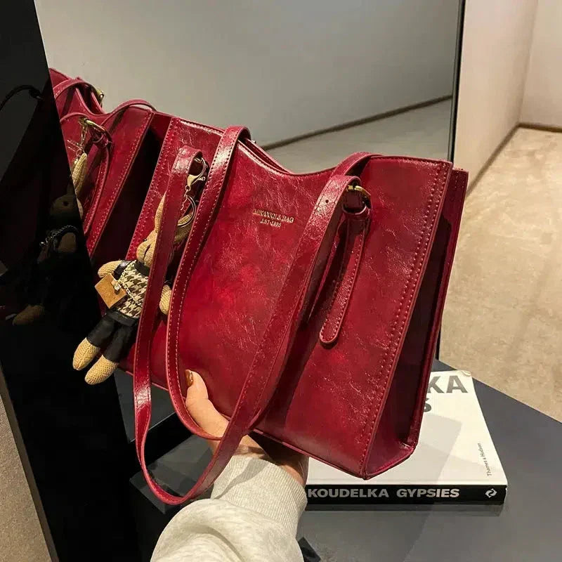 Marcela · Bolso de hombro vintage con llavero – Silvia Morel