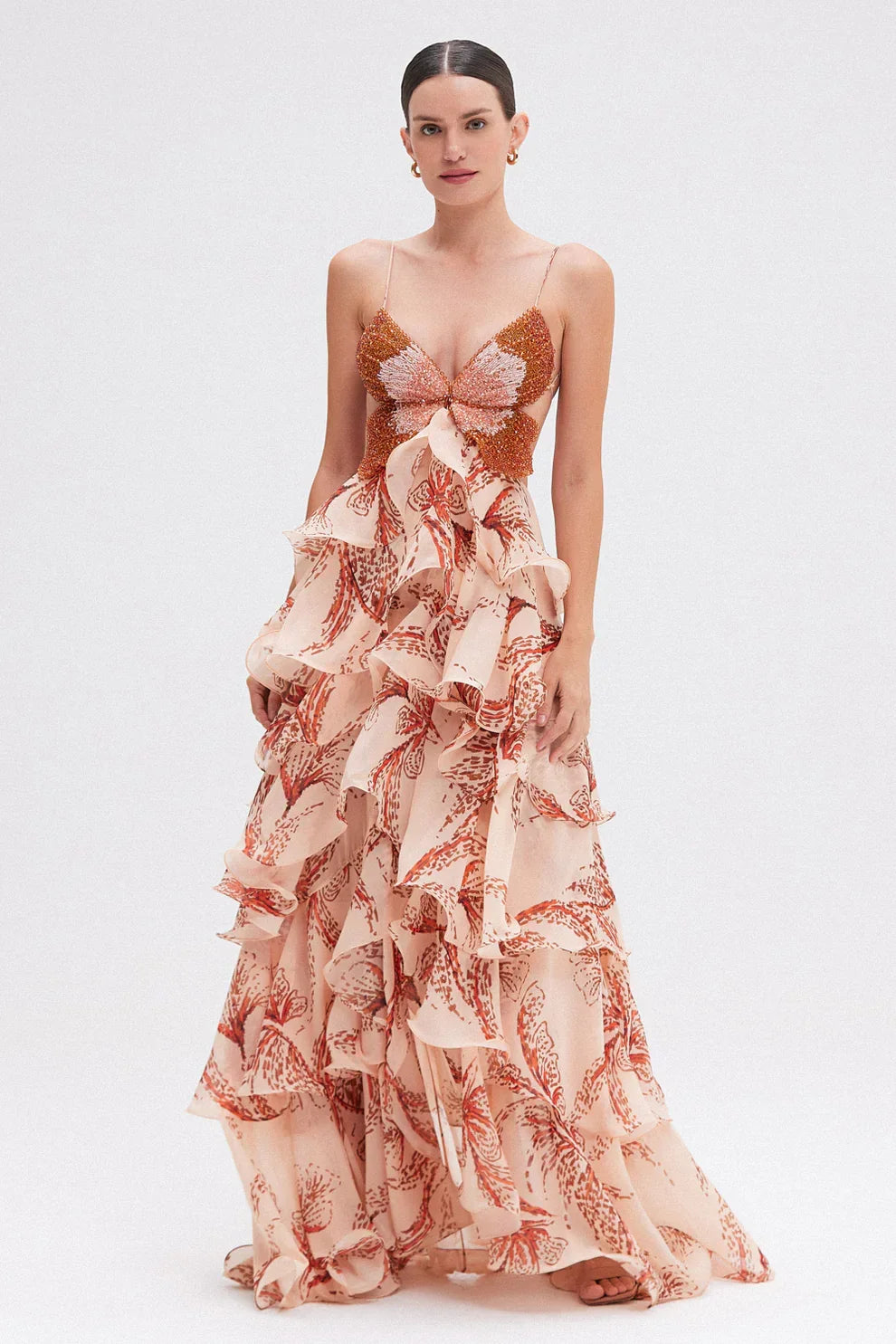 Amanda · Vestido con volantes y escote joya – Silvia Morel