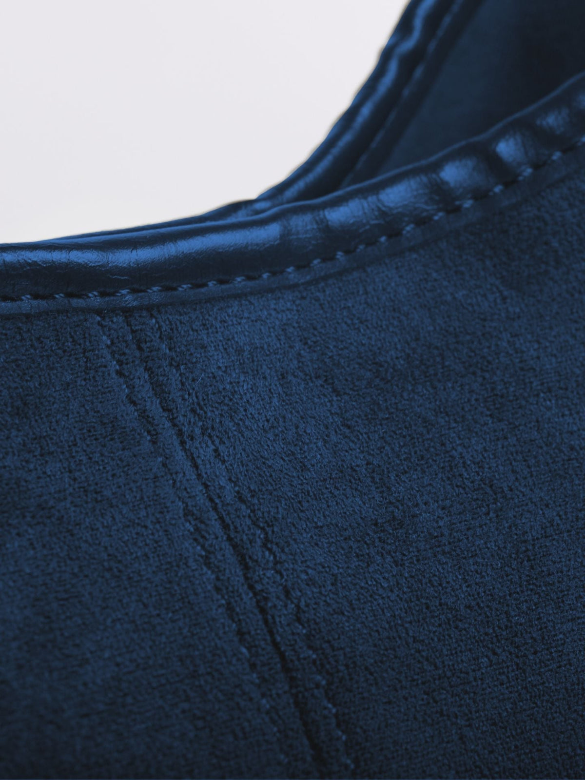 Tiare · Bolso bandolera efecto ante – Silvia Morel