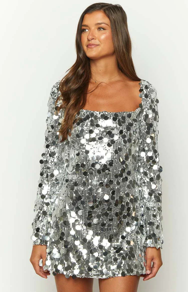 Manuela · Vestido corto de lentejuelas plateadas – Silvia Morel