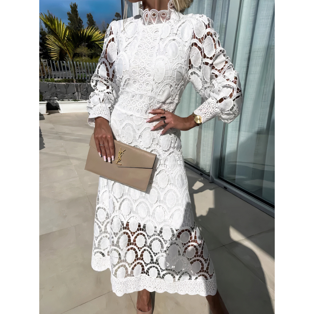 Isidora · Vestido de encaje moderno – Silvia Morel