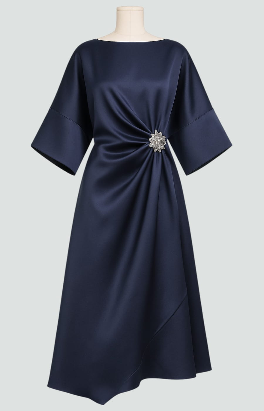 Sara · Vestido largo satinado drapeado – Silvia Morel