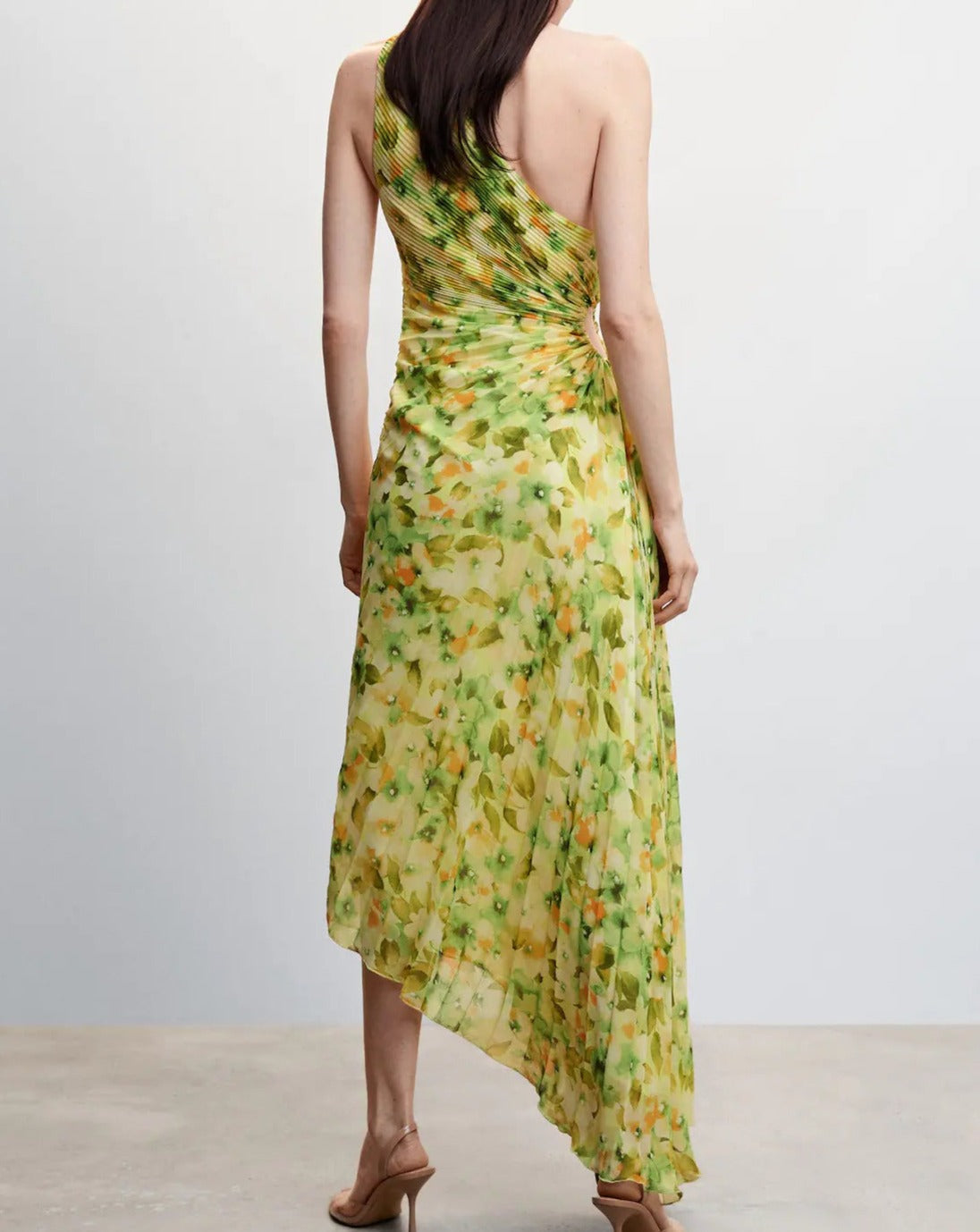 Mía Luz · Vestido plisado elegante – Silvia Morel