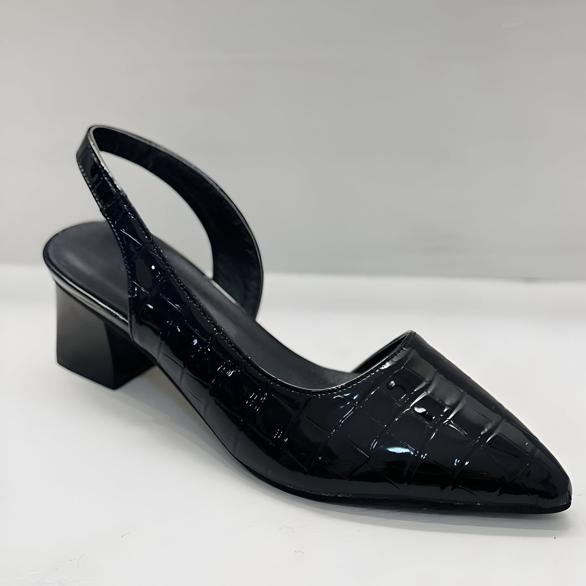 Patricia · Zapatos de tacón con puntera amplia – Silvia Morel