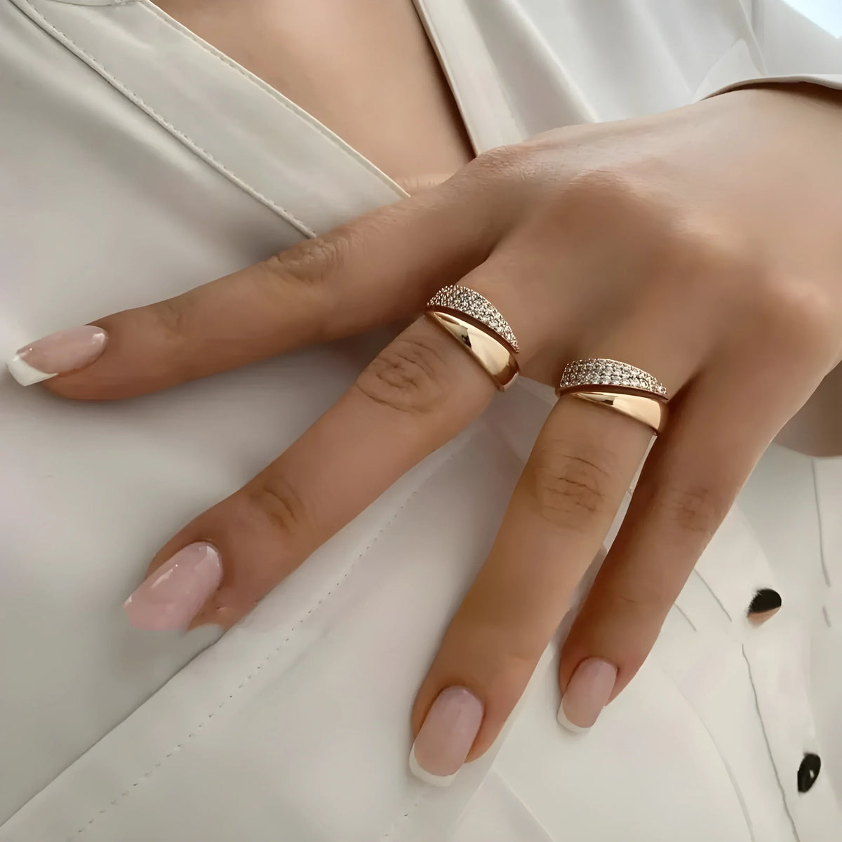 Perla · Anillo de piedras brillantes – Silvia Morel