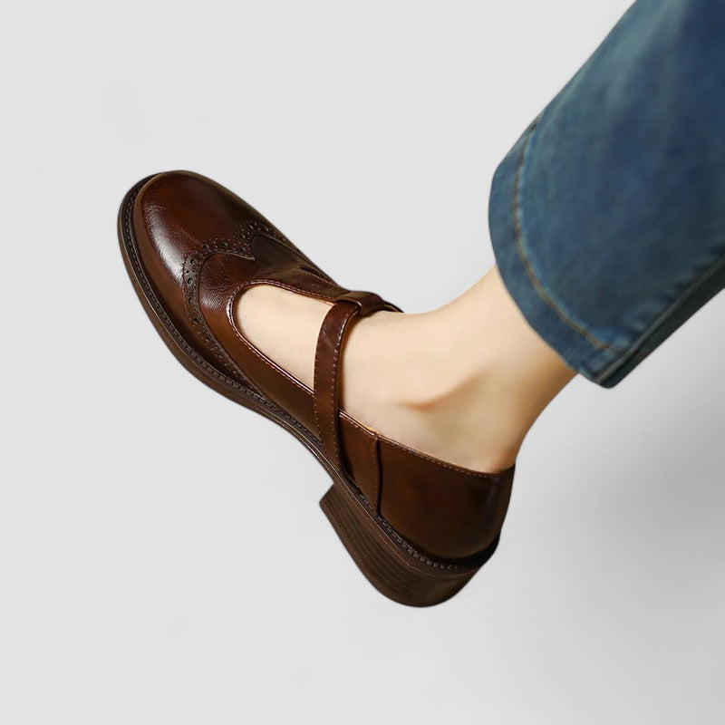 Yolanda · Zapatos Mary Jane con tira en T – Silvia Morel