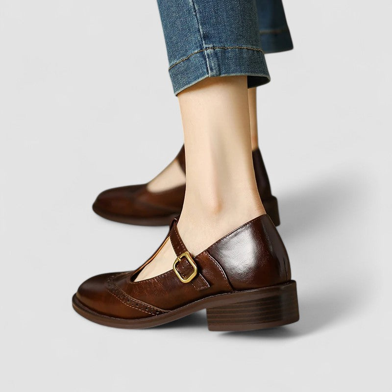 Yolanda · Zapatos Mary Jane con tira en T – Silvia Morel