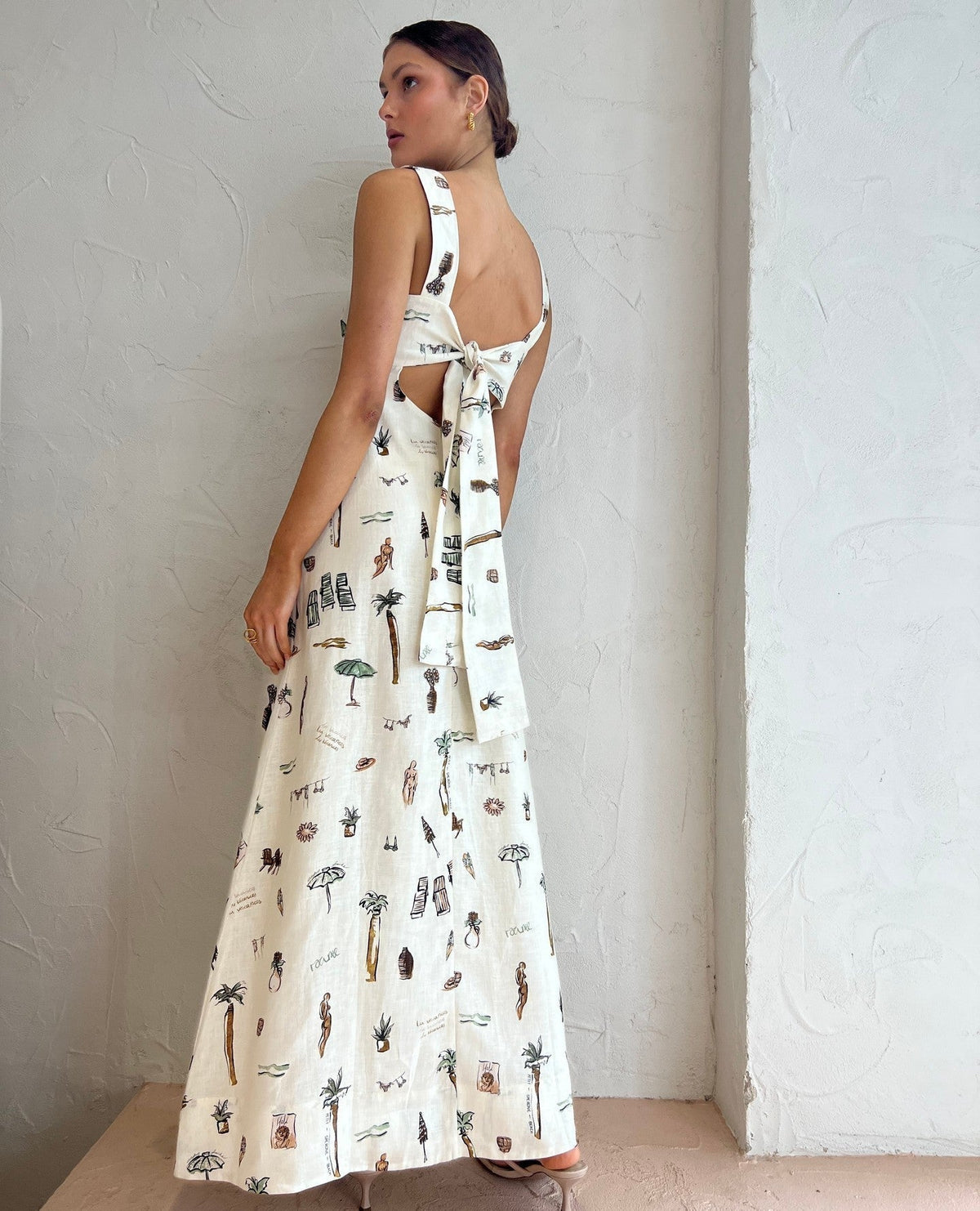 Veraniega · Vestido largo blanco estampado – Silvia Morel
