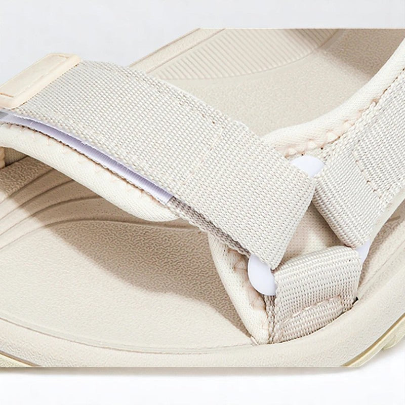 Nórdica · Sandalias de verano minimalistas – Silvia Morel