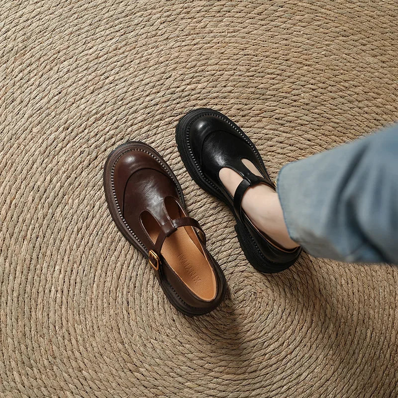 Nieves · Zapatos Mary Jane con hebilla dorada – Silvia Morel