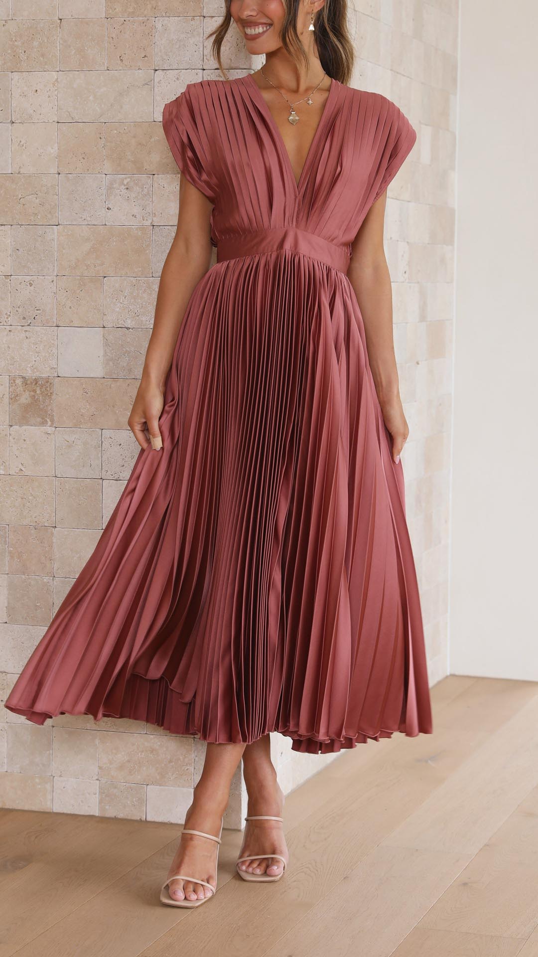 Juana · Vestido largo plisado drapeado – Silvia Morel