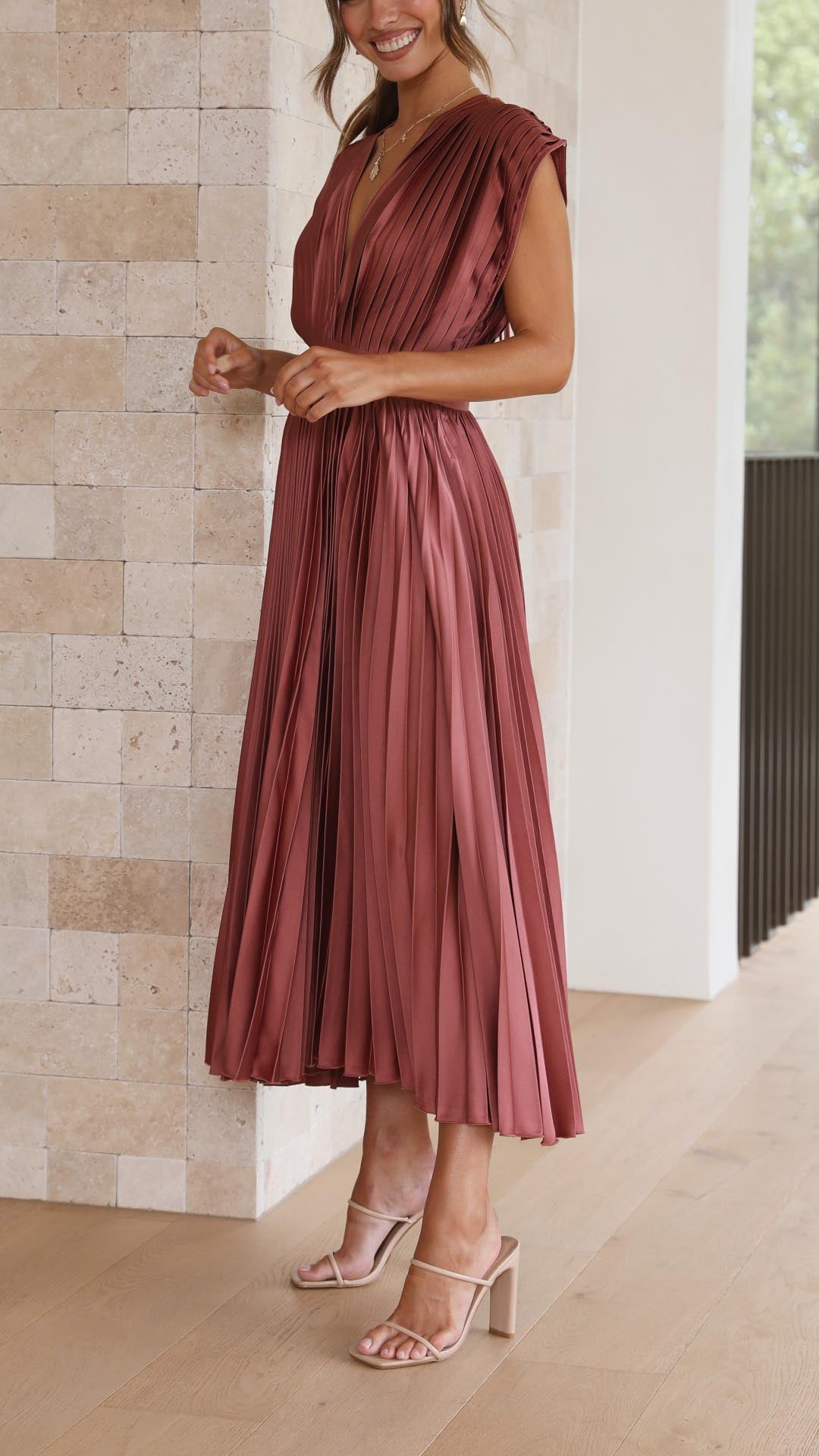 Juana · Vestido largo plisado drapeado – Silvia Morel