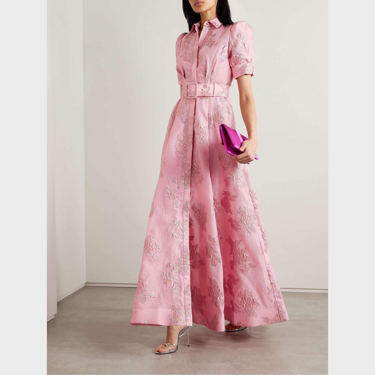 Carolina · Vestido rosa con mangas abullonadas – Silvia Morel