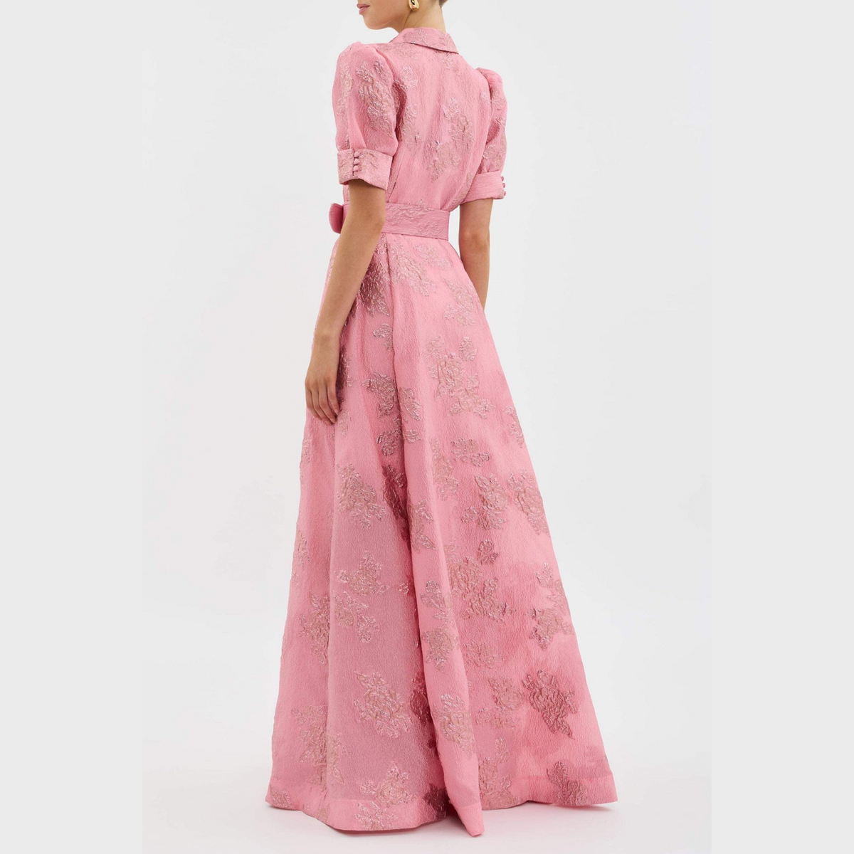 Carolina · Vestido rosa con mangas abullonadas – Silvia Morel