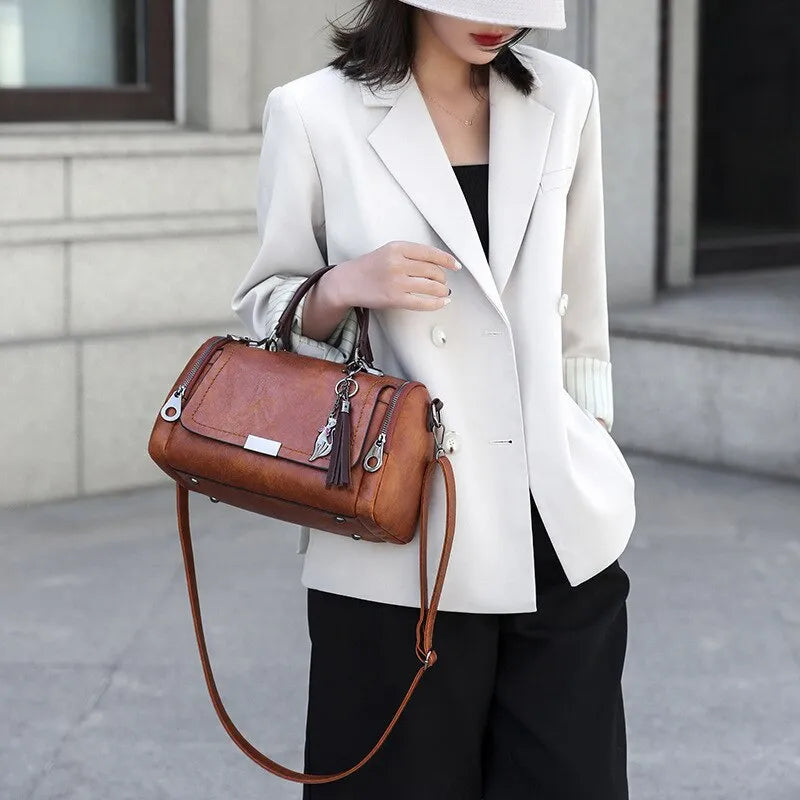 Pedrera · Bolso chic y versátil – Silvia Morel
