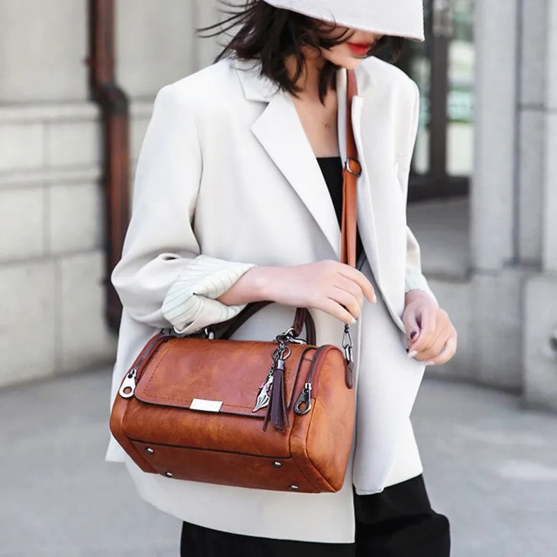 Pedrera · Bolso chic y versátil – Silvia Morel
