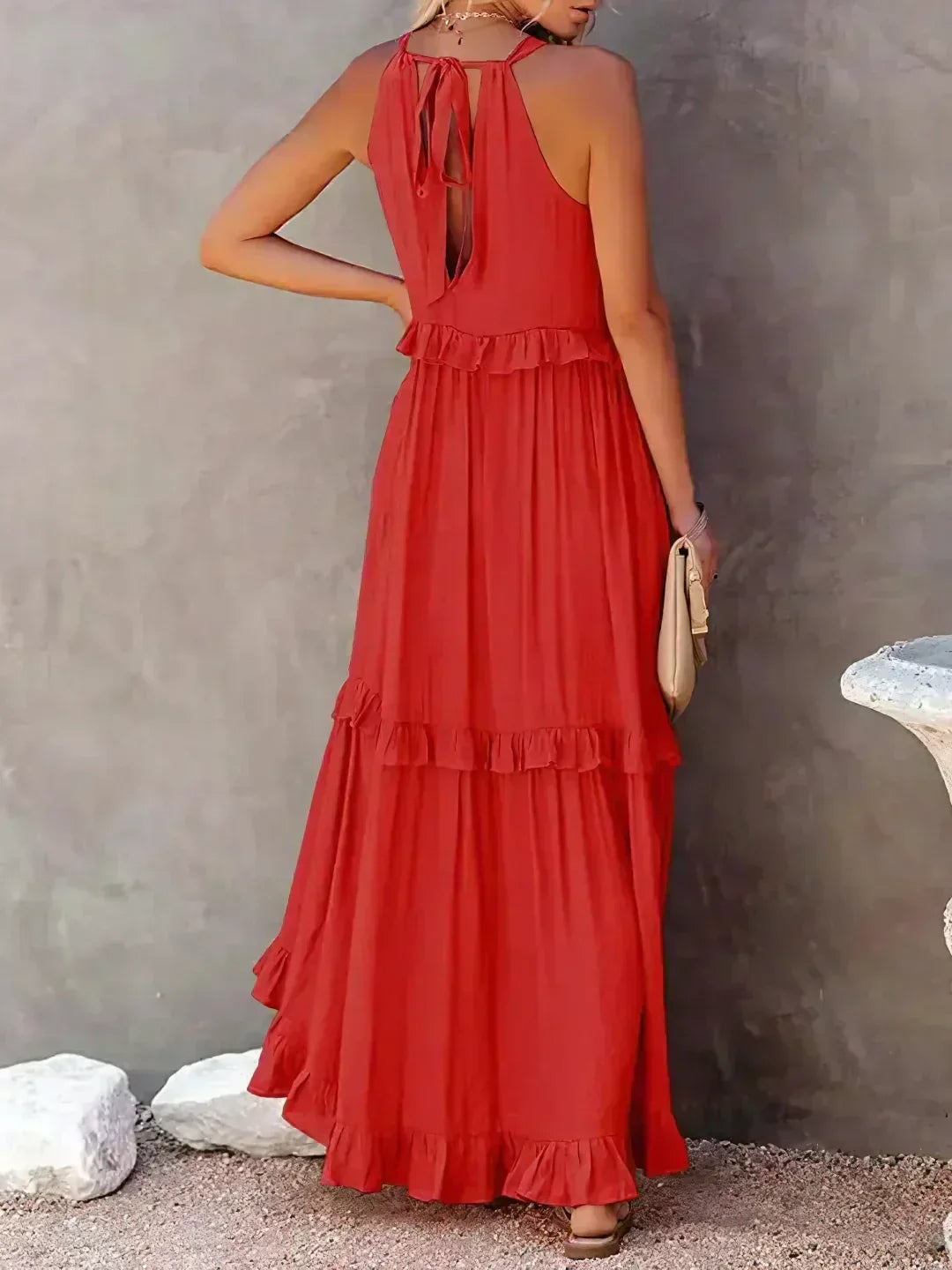 Jardín · Vestido largo halter con volantes – Silvia Morel
