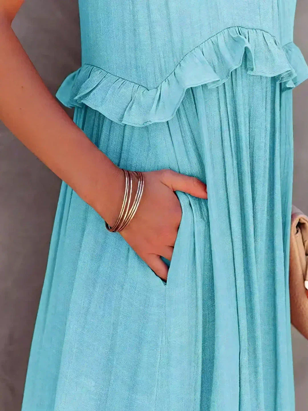 Jardín · Vestido largo halter con volantes – Silvia Morel
