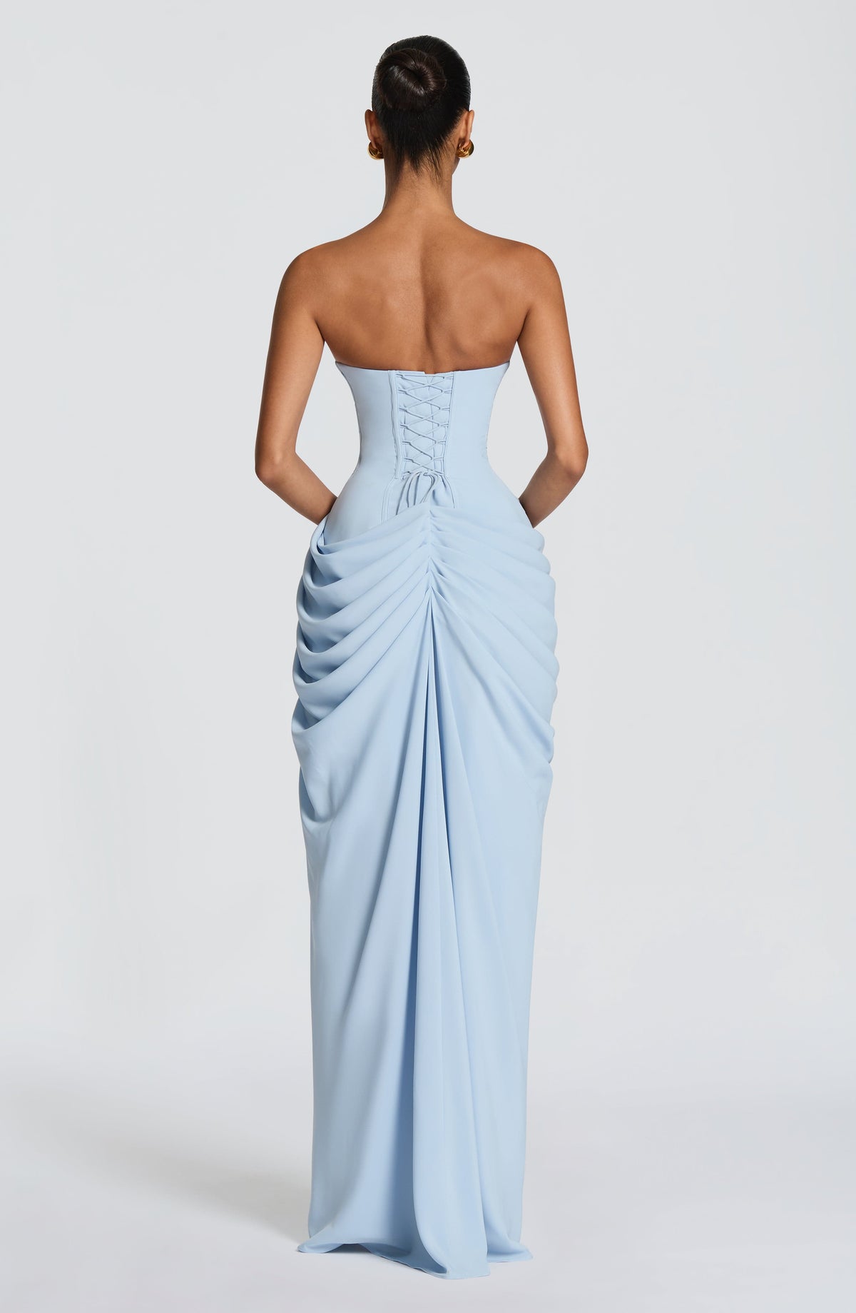 Celeste · Vestido largo palabra de honor – Silvia Morel