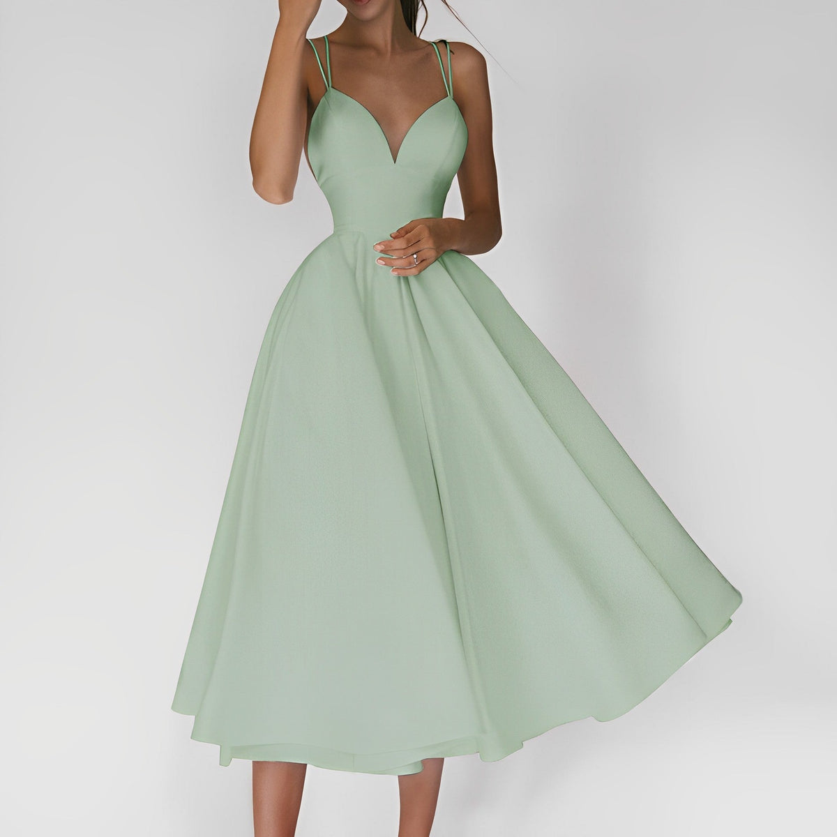 Valeria · Vestido midi con espalda cruzada – Silvia Morel