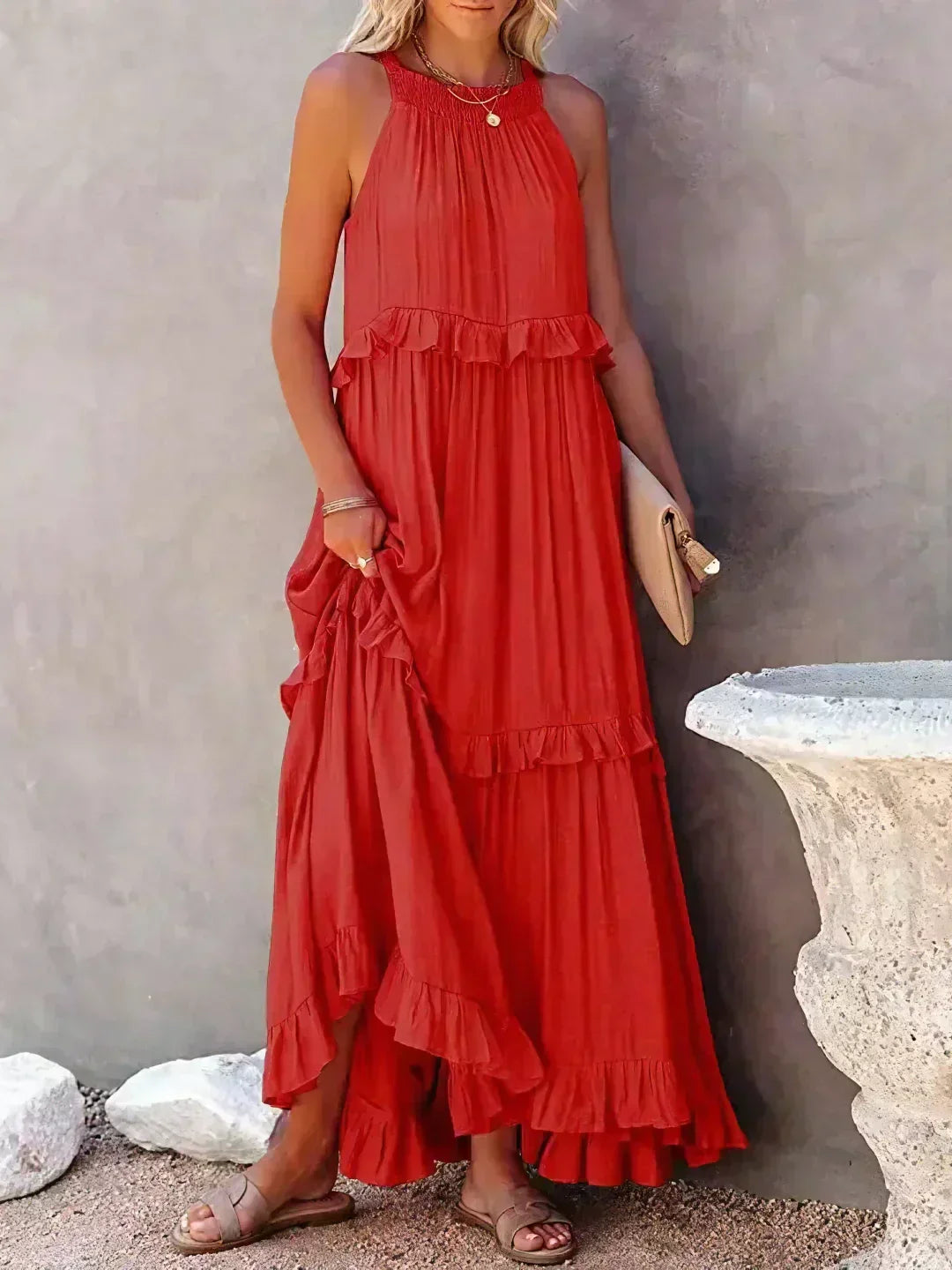 Jardín · Vestido largo halter con volantes – Silvia Morel