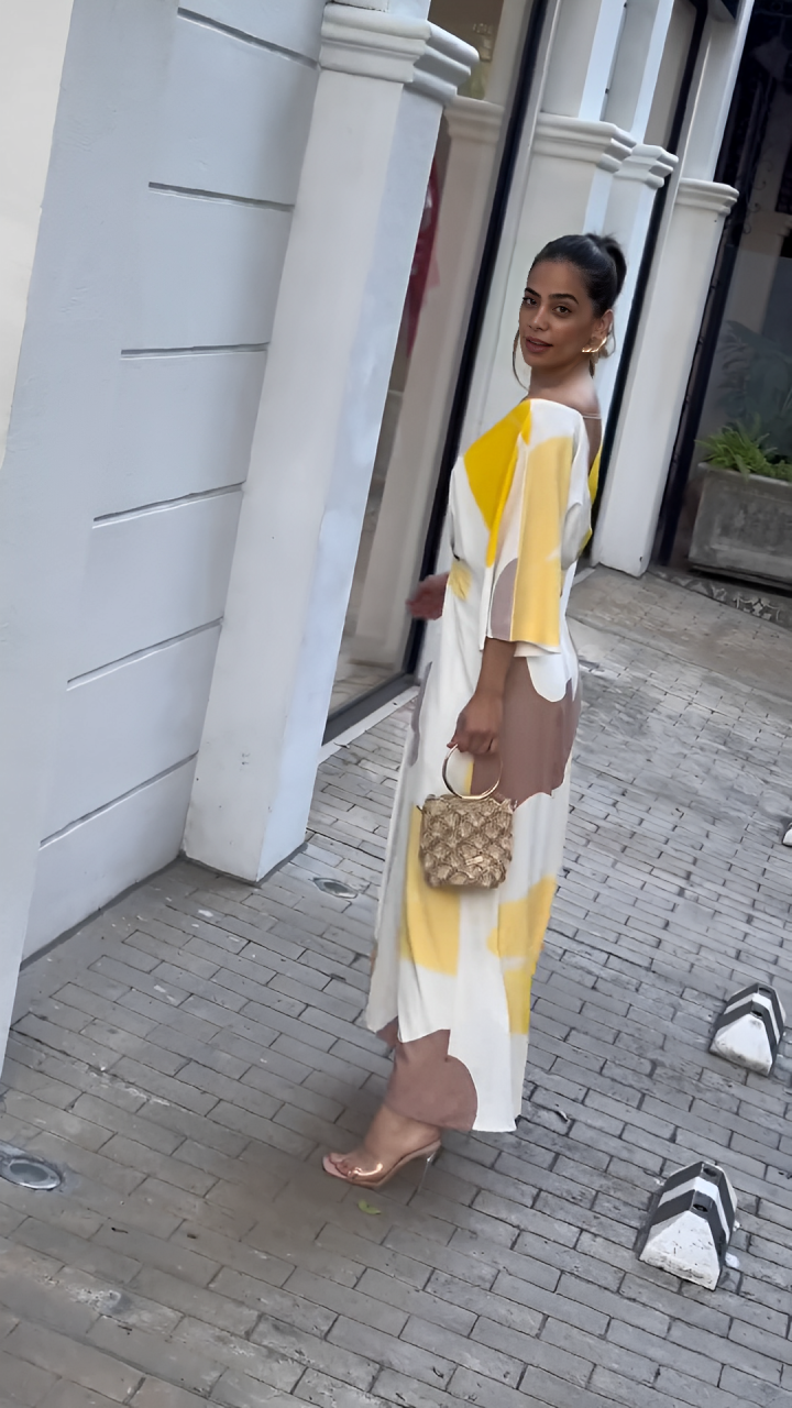 Remei · Vestido midi estampado con escote en V – Silvia Morel