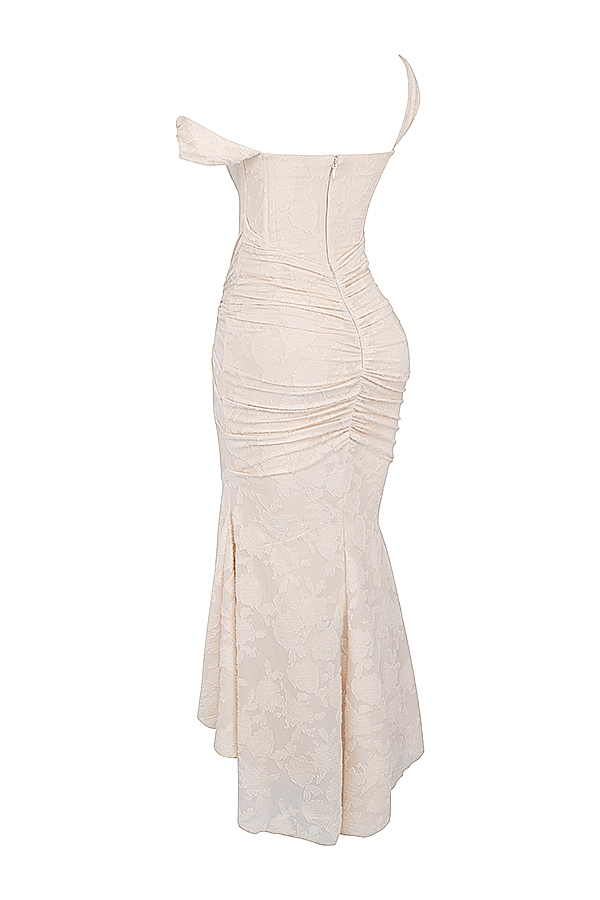 Pilar · Vestido largo de encaje con corsé – Silvia Morel