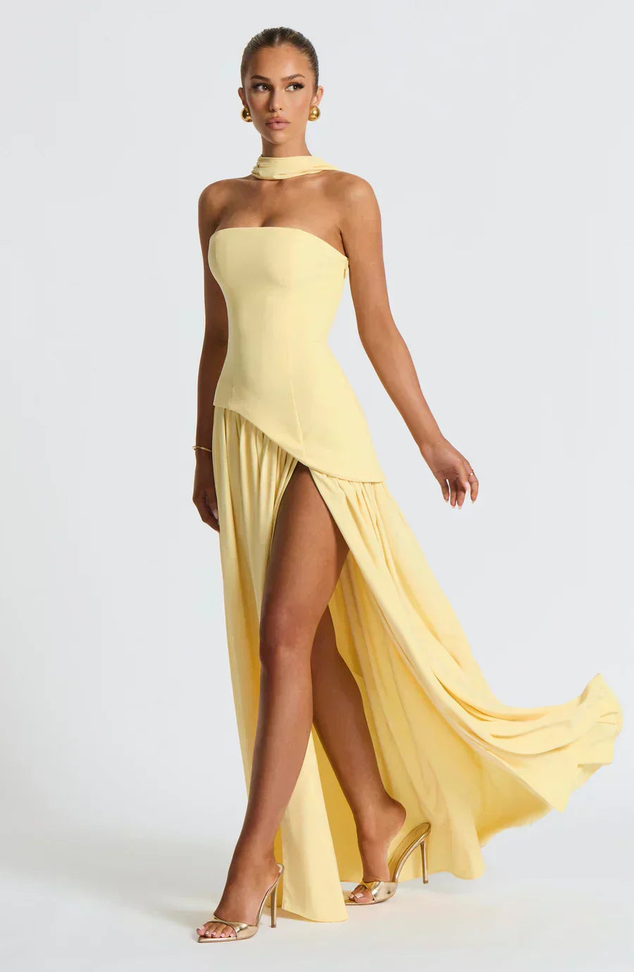 Eva · Vestido largo con corsé y abertura – Silvia Morel