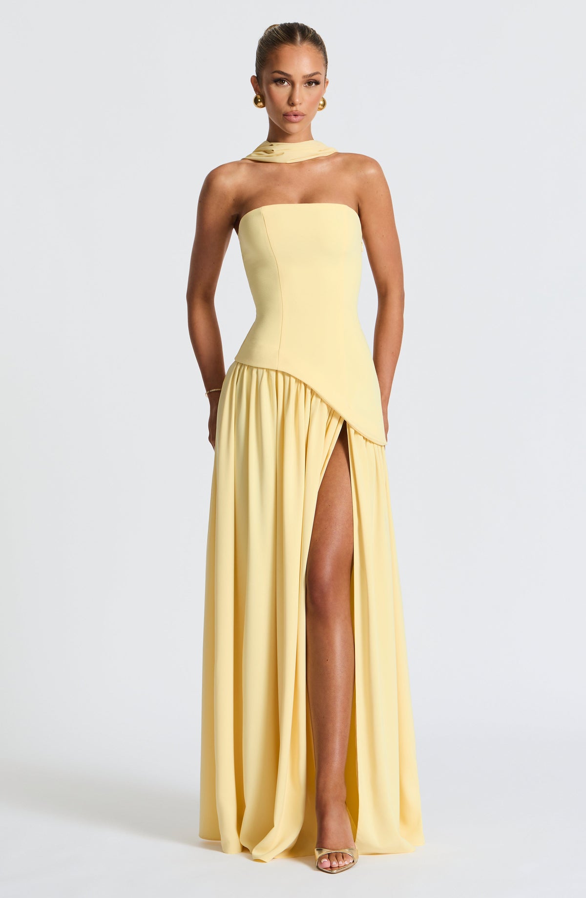 Eva · Vestido largo con corsé y abertura – Silvia Morel
