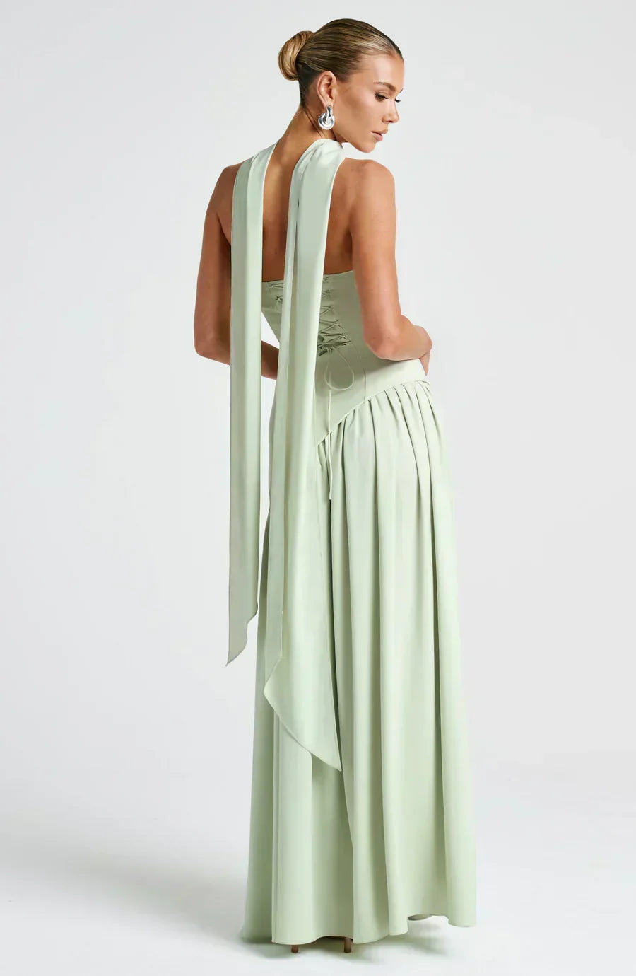 Eva · Vestido largo con corsé y abertura – Silvia Morel