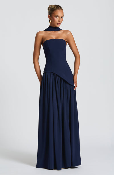 Eva · Vestido largo con corsé y abertura – Silvia Morel